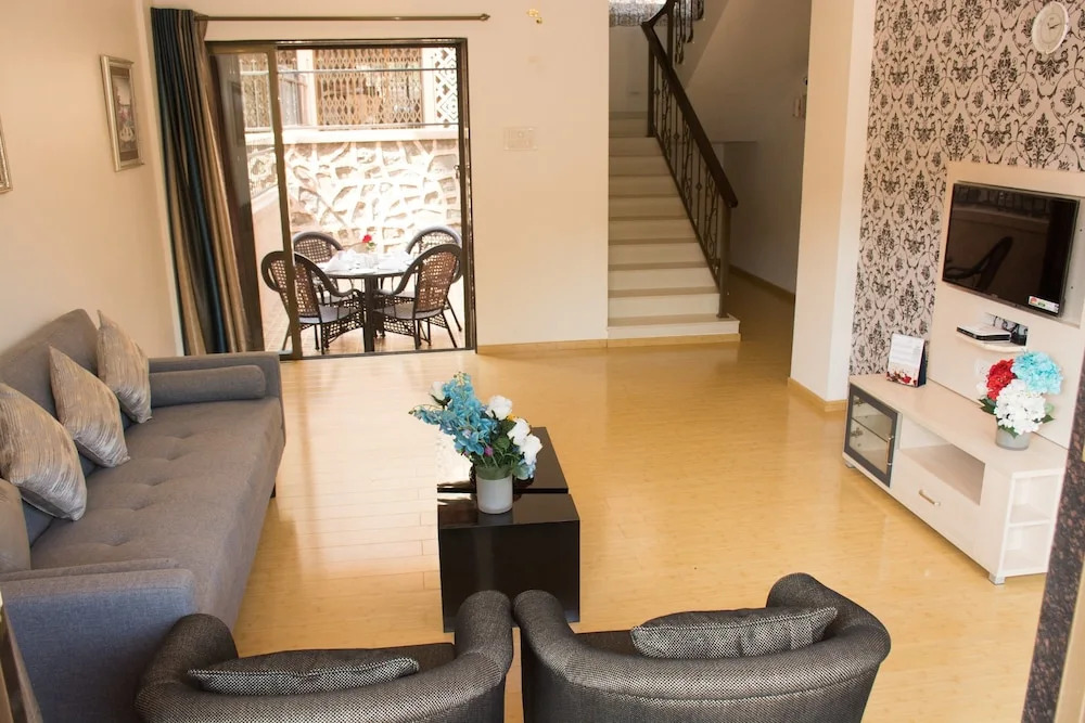 Lalco Villas