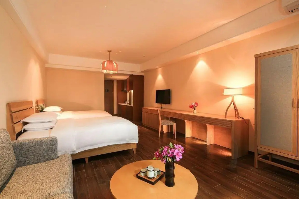 Sun Forest Resort Hotel