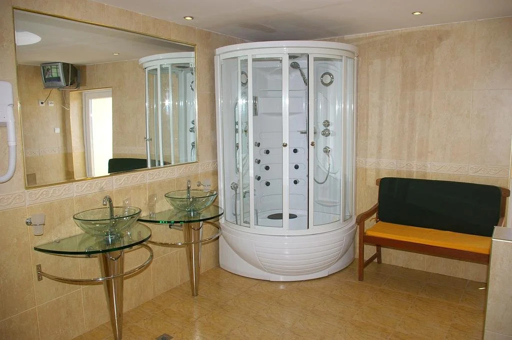Hotel Villa List
