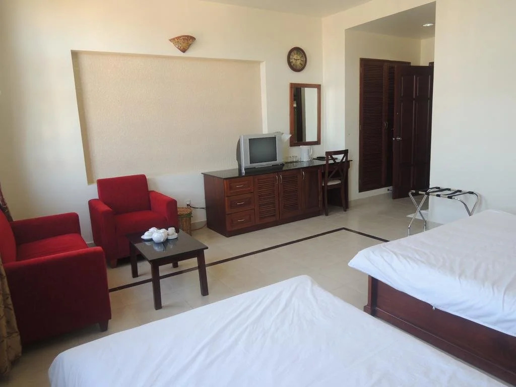 Hung Phong Hotel