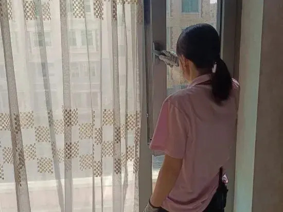 Yado Hotel (Jinzhou East Lake Park Water Park store)