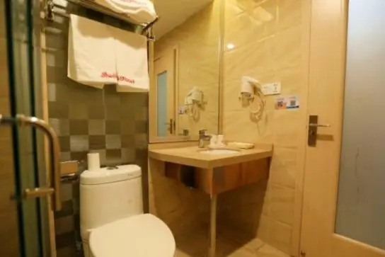 Shell Hotel Shanghai Qingpu National Convention and Exhibition Centre Xinfeng Middle Road