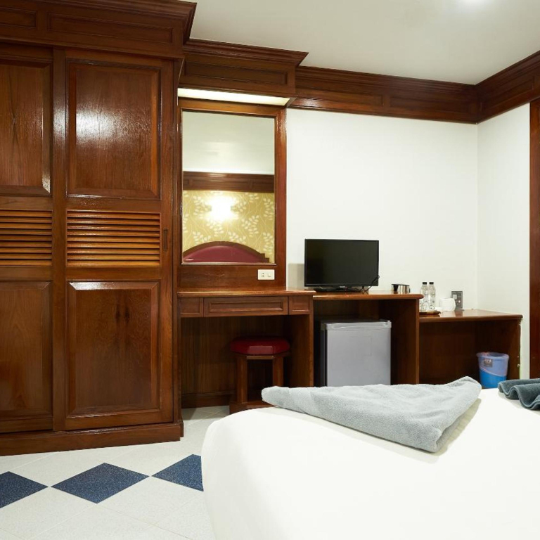 Lime Hotel