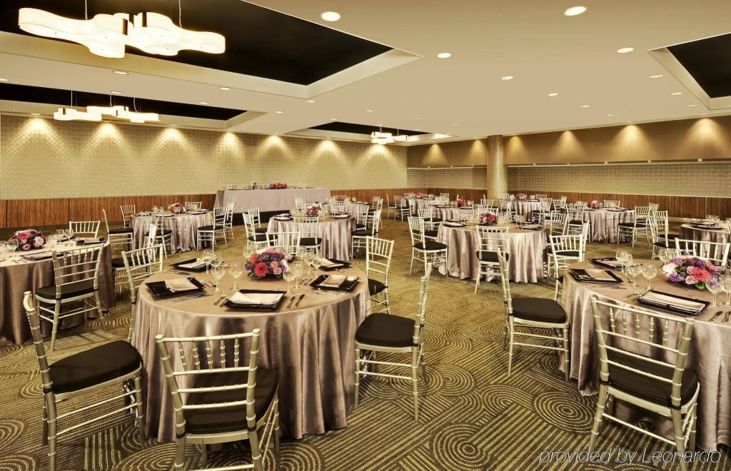 Radisson Blu Toronto Downtown