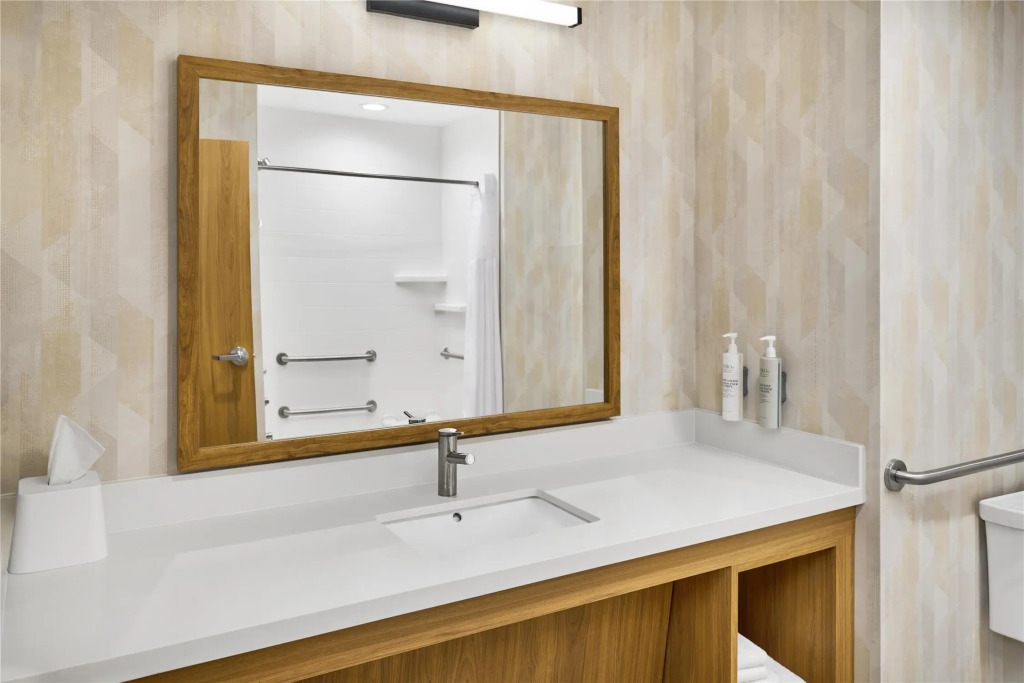 Hampton Inn by Hilton Midland West