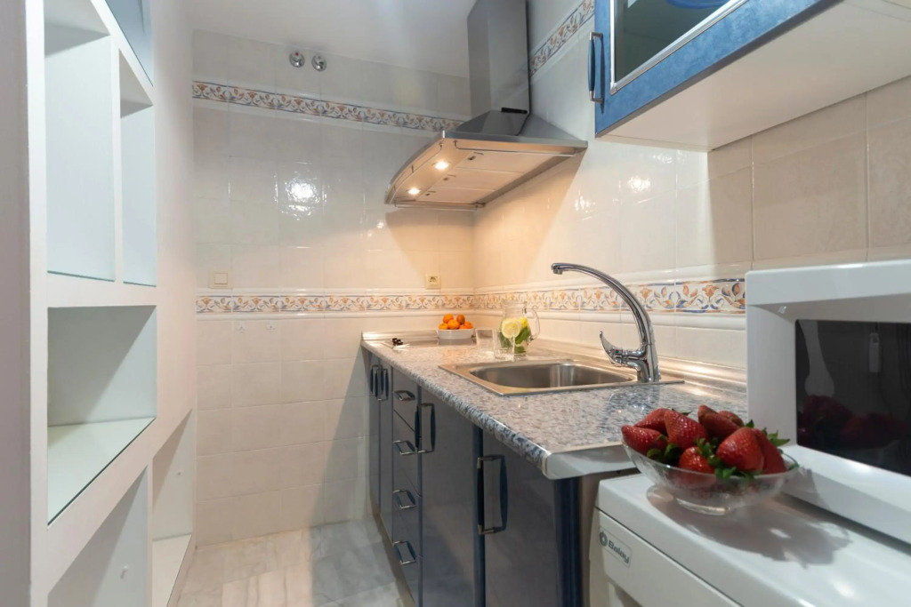 APARTAMENTO CENTRO NUEVA DE LA VIRGEN 2+free parking