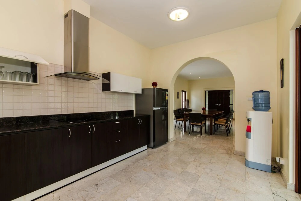 Luxury 5 Bedroom Villa in Beautiful Banyan Resort