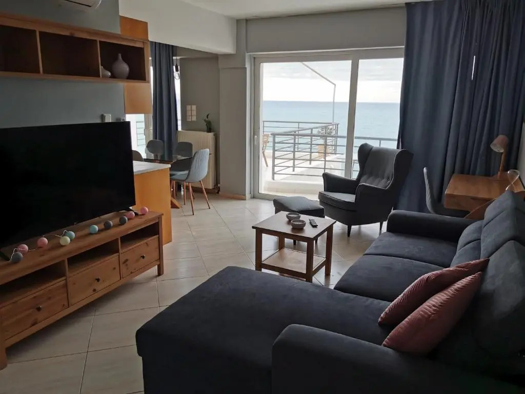 Valeria Sea View Apartment in Rethymno, Crete