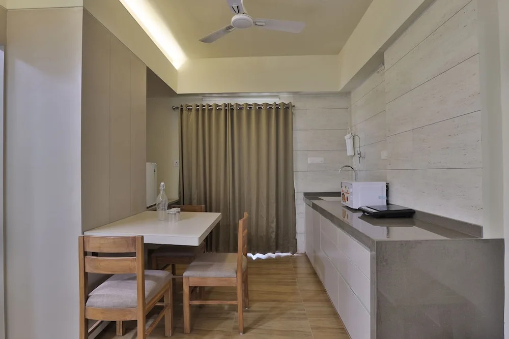 hotel monville