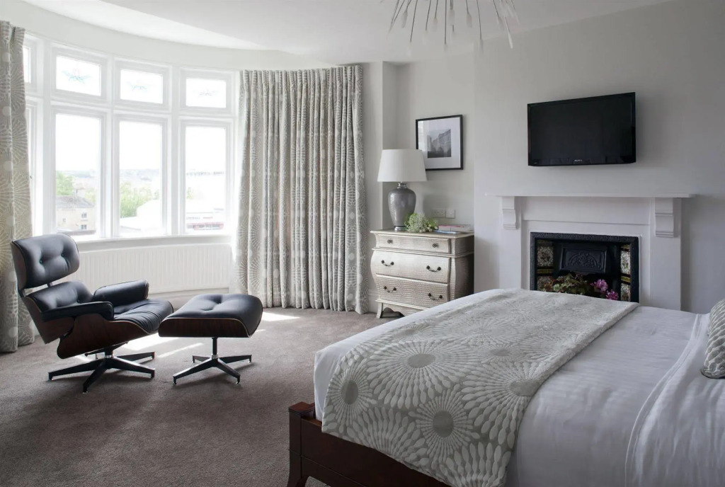 2 Crescent Gardens Guest House