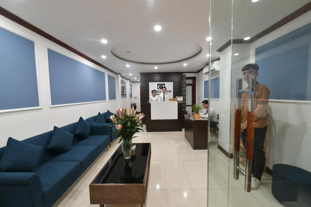 Golden Spring Hotel