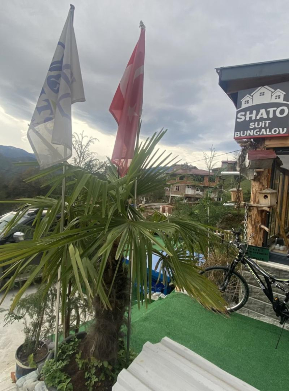 Shato Bungalov