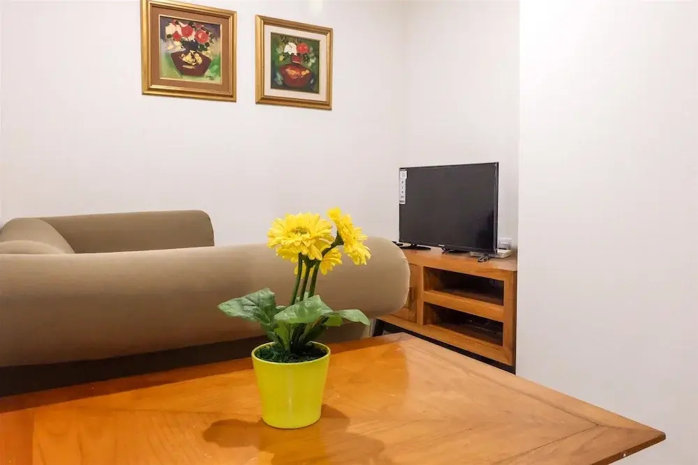 Homey Woodland Park Apartment Near Kalibata Plaza