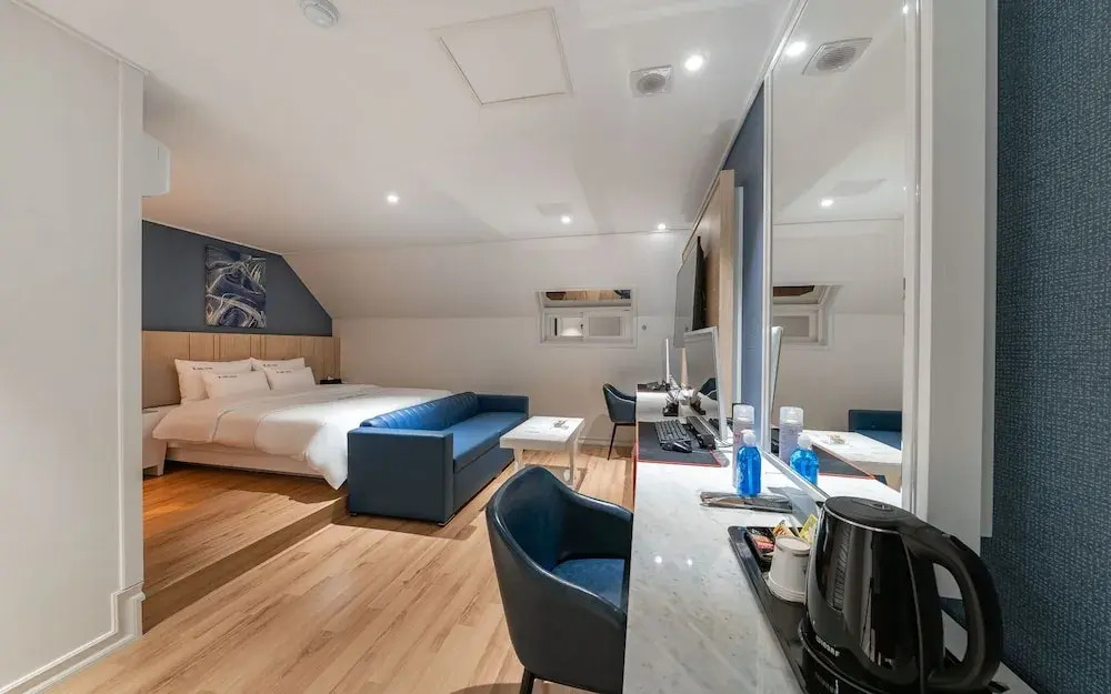 Jongno Dana Hotel