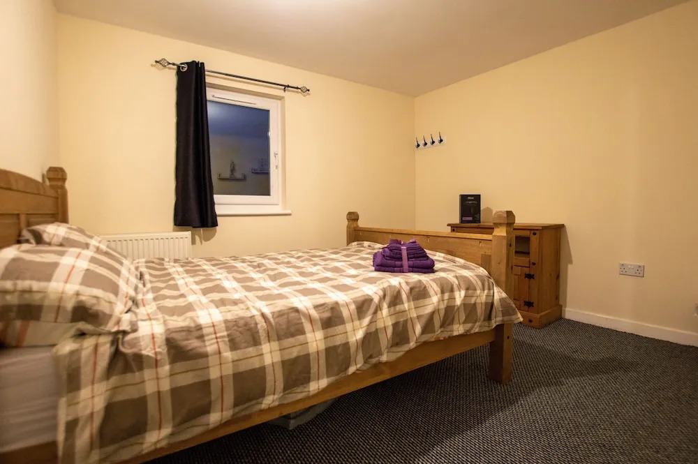 Inviting 4-bed Apartment in Dundee