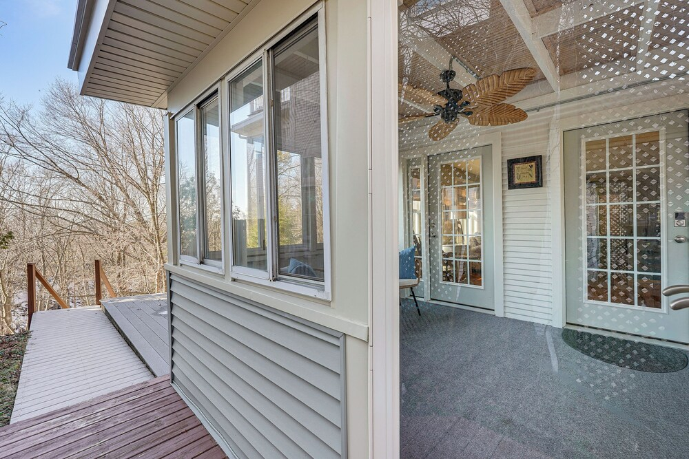Walk to Beach! Serene Lake Michigan Home w/ Deck