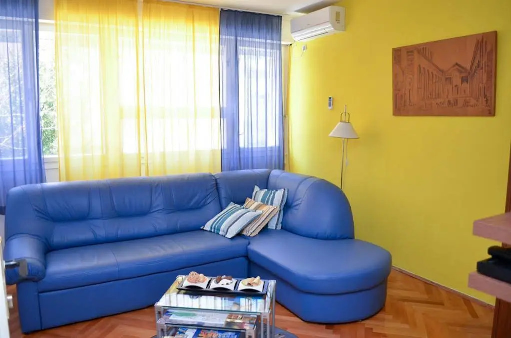 Apartment Xenia