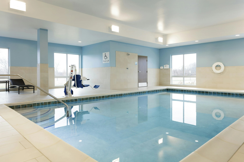 Holiday Inn Express Layton - I-15 by IHG