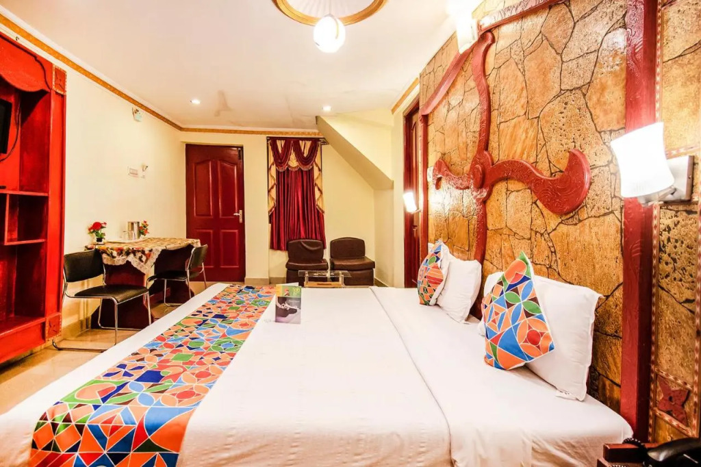 FabHotel Roshan Residency - Nr Kurinji Andavar Temple
