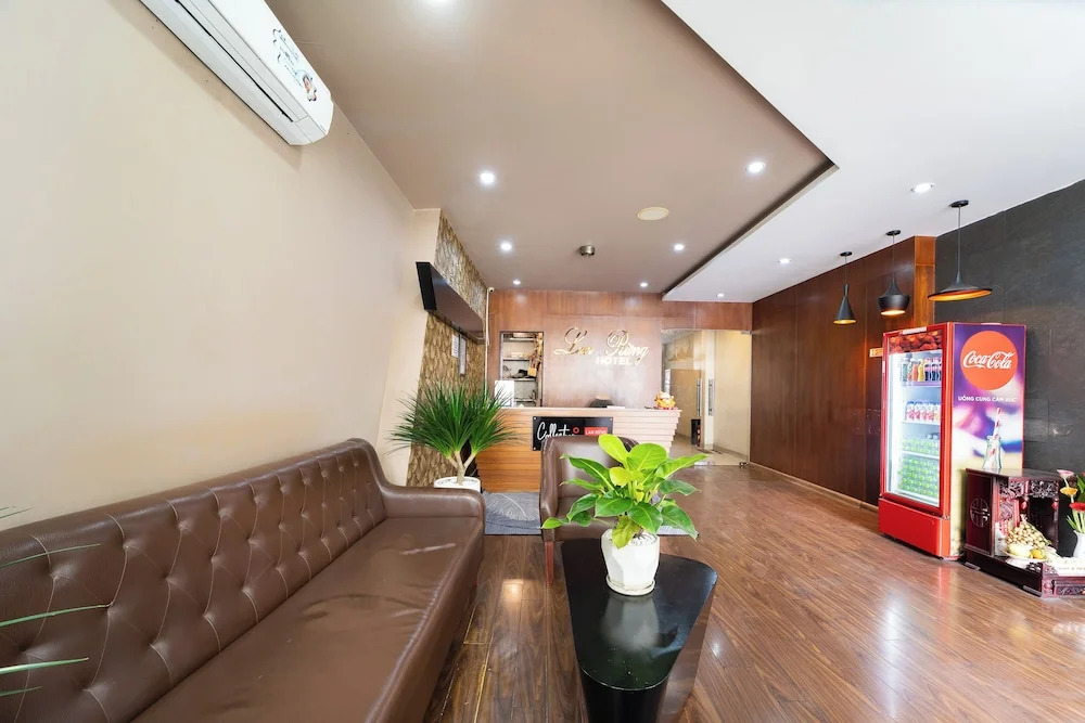 Collection O District 10 Near Van Hanh Hospital Formerly Lan Rung Hotel