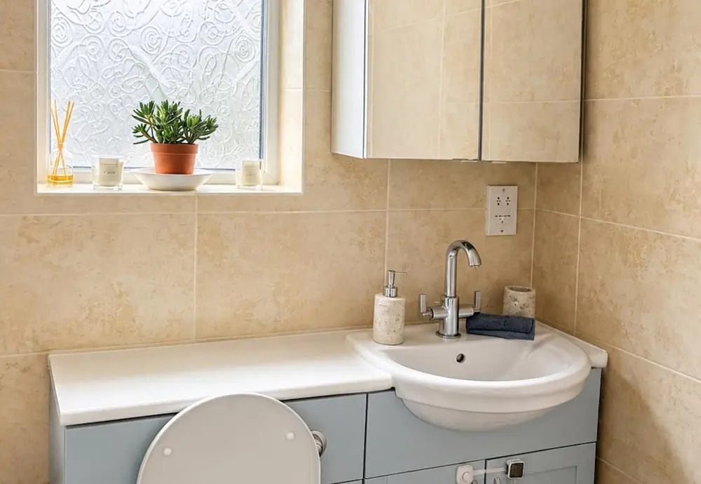 3-bed House Sleeps 7, Parking & Garden, Pets Ok