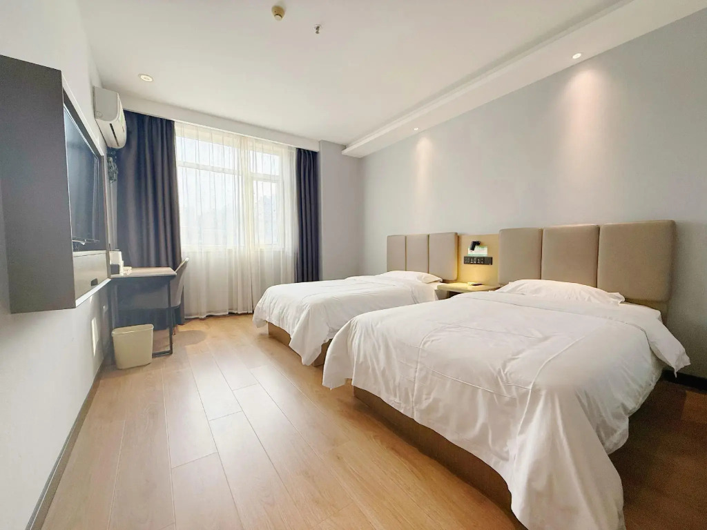 GreenTree Inn Hefei East Wangjiang Road CTCE Express Hotel