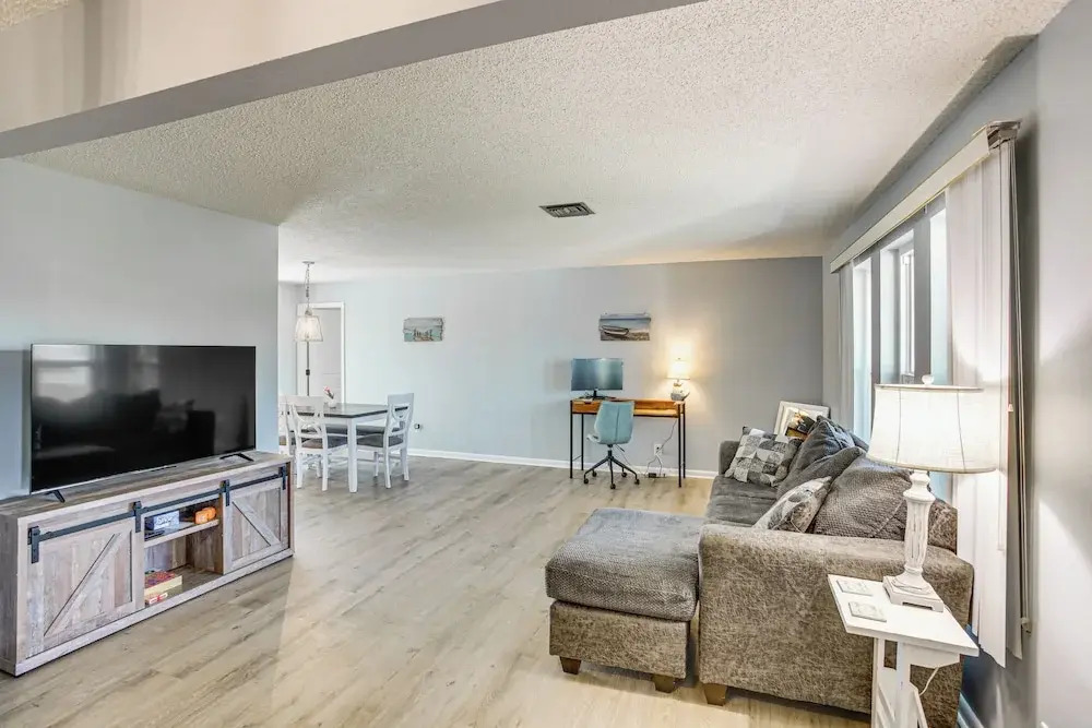 Swim, Hike & Golf: Family Gem in Cape Coral!