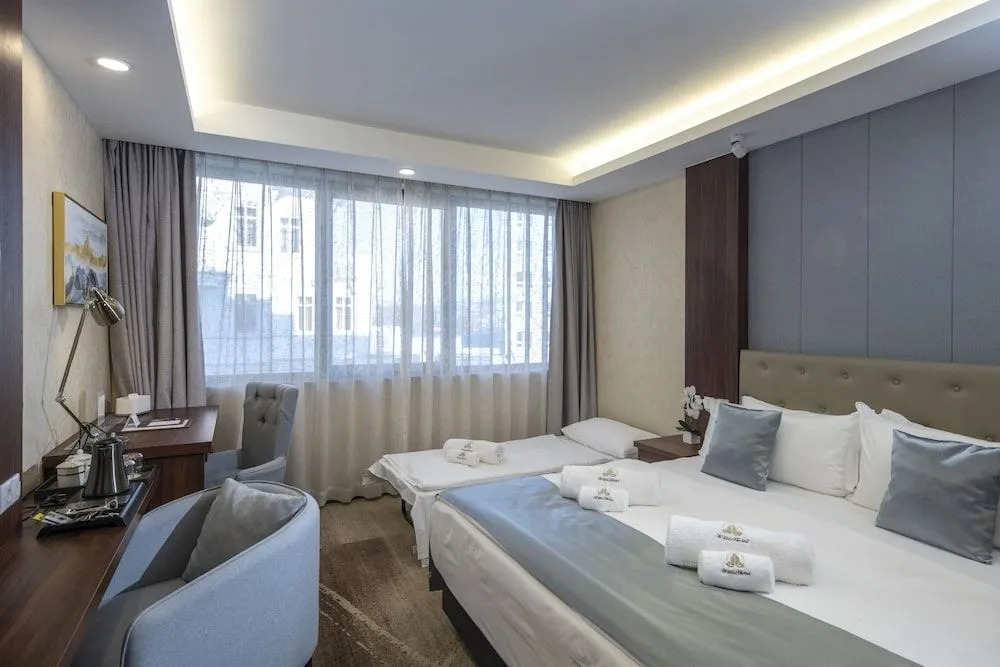 Willis Hotel Business & Wellness