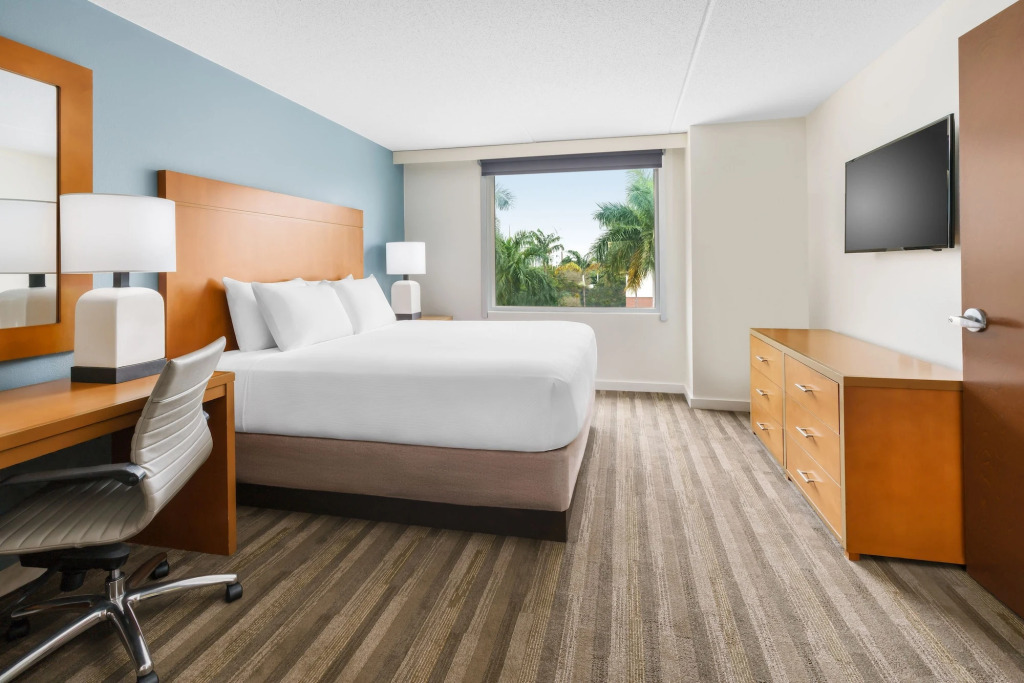 Hyatt House Fort Lauderdale Airport/Cruise Port
