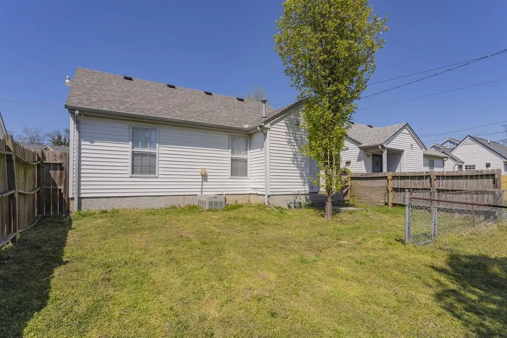 Fun Buena Vista Heights Home Close to Downtown
