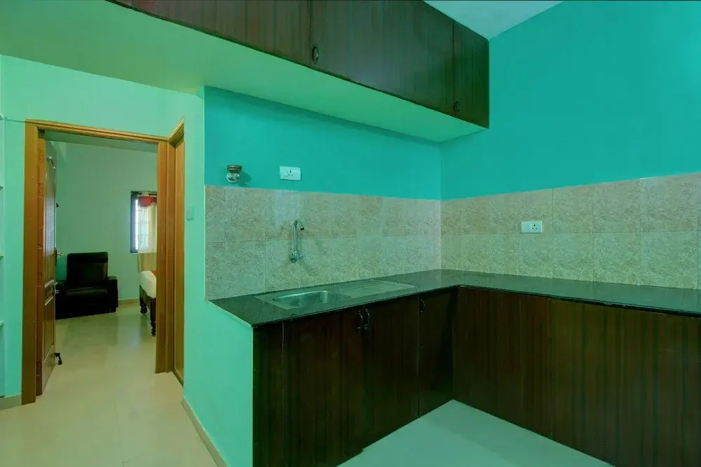 OYO 24540 Veera Amohaa Service Apartments
