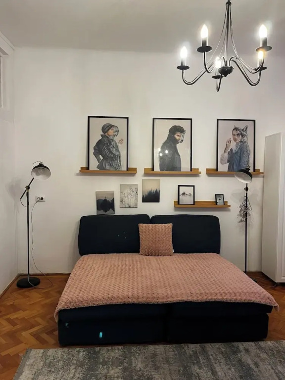 Suite 49