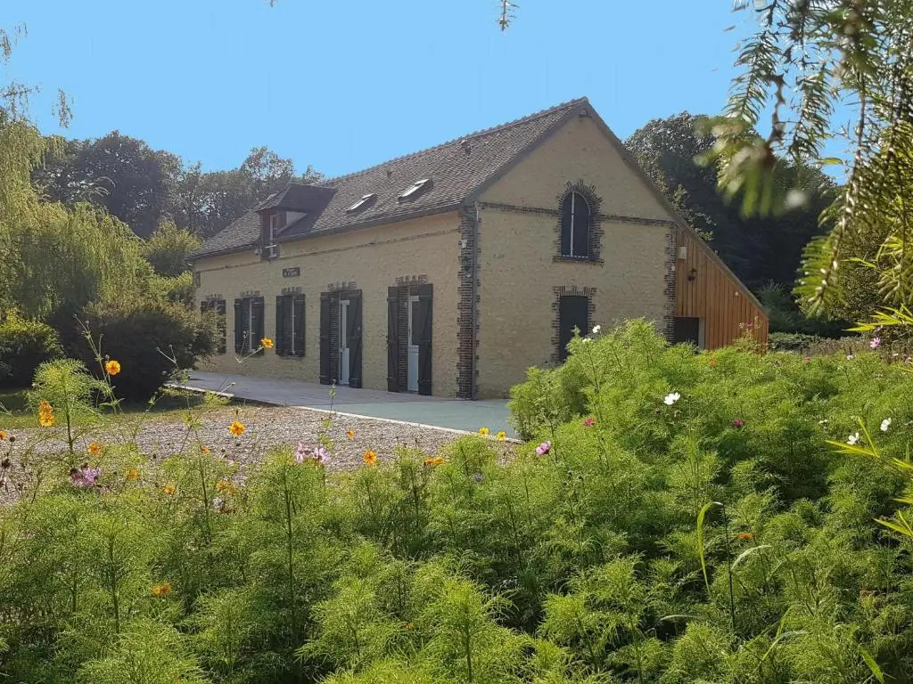 Maison chaleureuse en forêt du Perche avec cheminée, jeux pour enfants et grand jardin - FR-1-581-51