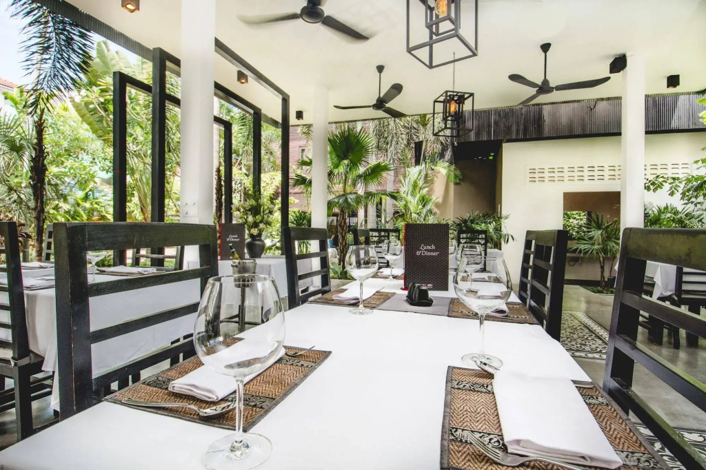 Mulberry Boutique Hotel