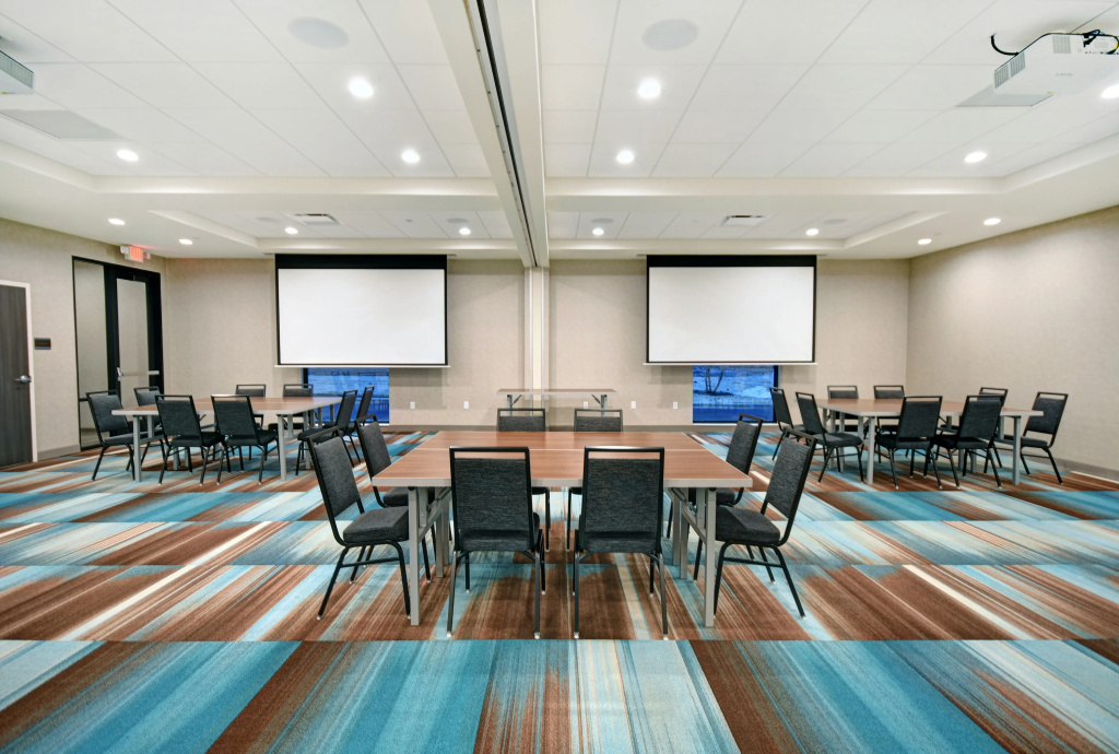 Home2 Suites By Hilton Beloit