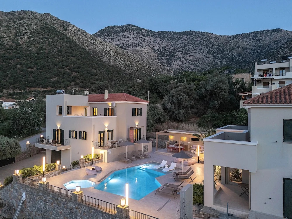 Argyro Villa