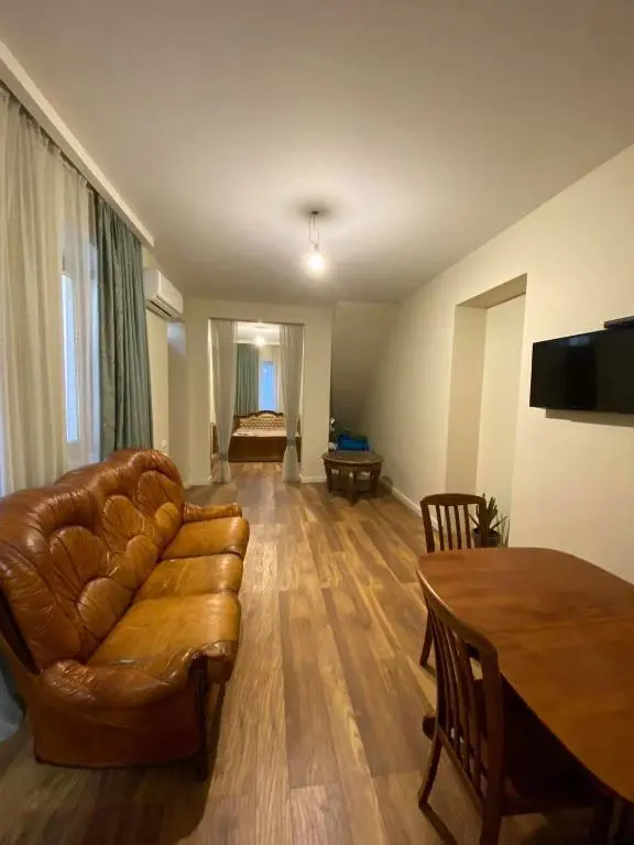Apartament Xvicha