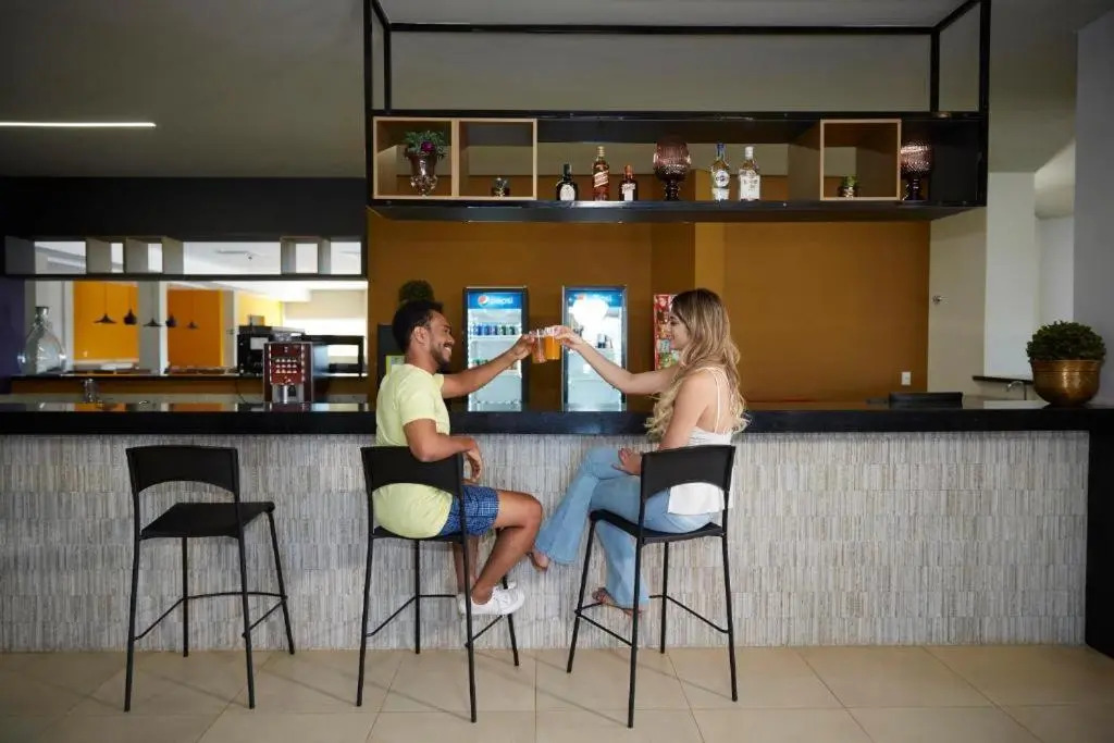 Apartamento em Caldas Novas - Estrutura de Resort localizado a beira do Lago Corumbá V
