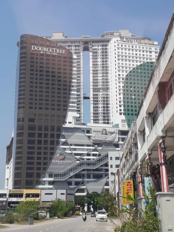 Melaka Hatten City Silverscape Studio 36
