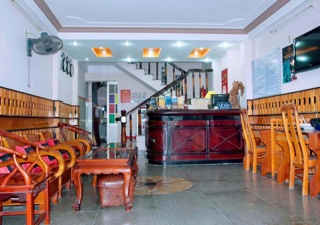 Hoang Ha Hotel