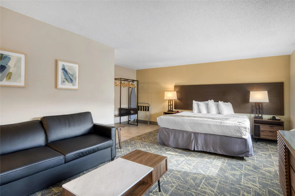 SureStay Plus by Best Western Montrose