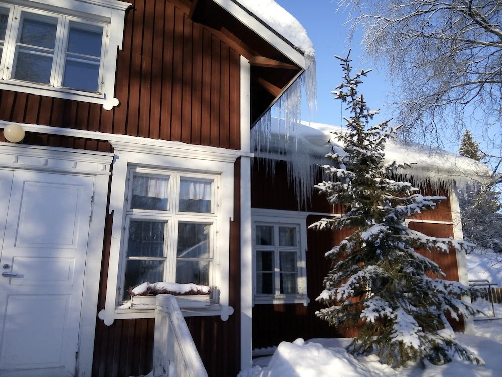 Lauri Guest House