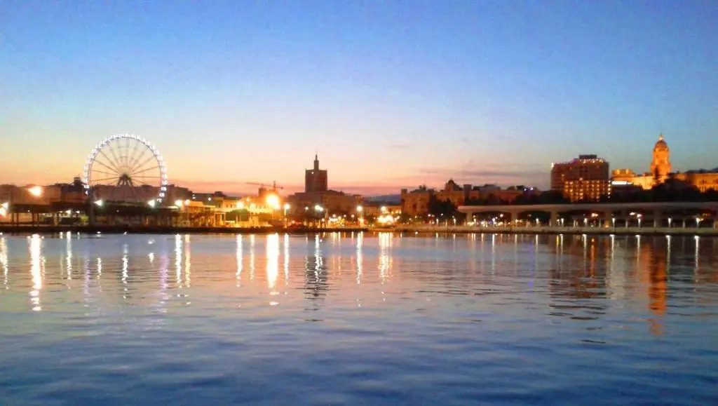 Encantador bajo en Málaga