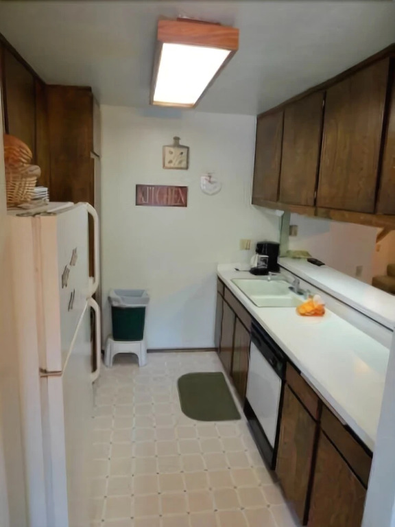 112 Standard Condominium 2 Bedrooms 2 Bathrooms Condo