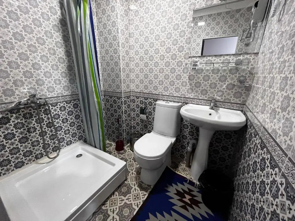 Polvonnazir Guest House