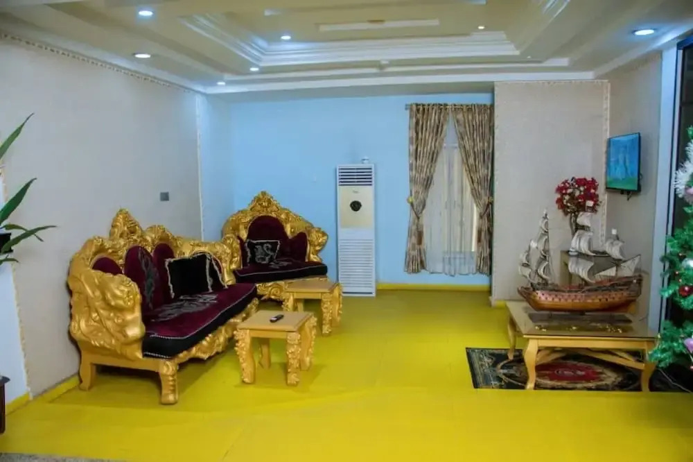 Zoey International Hotels Ltd