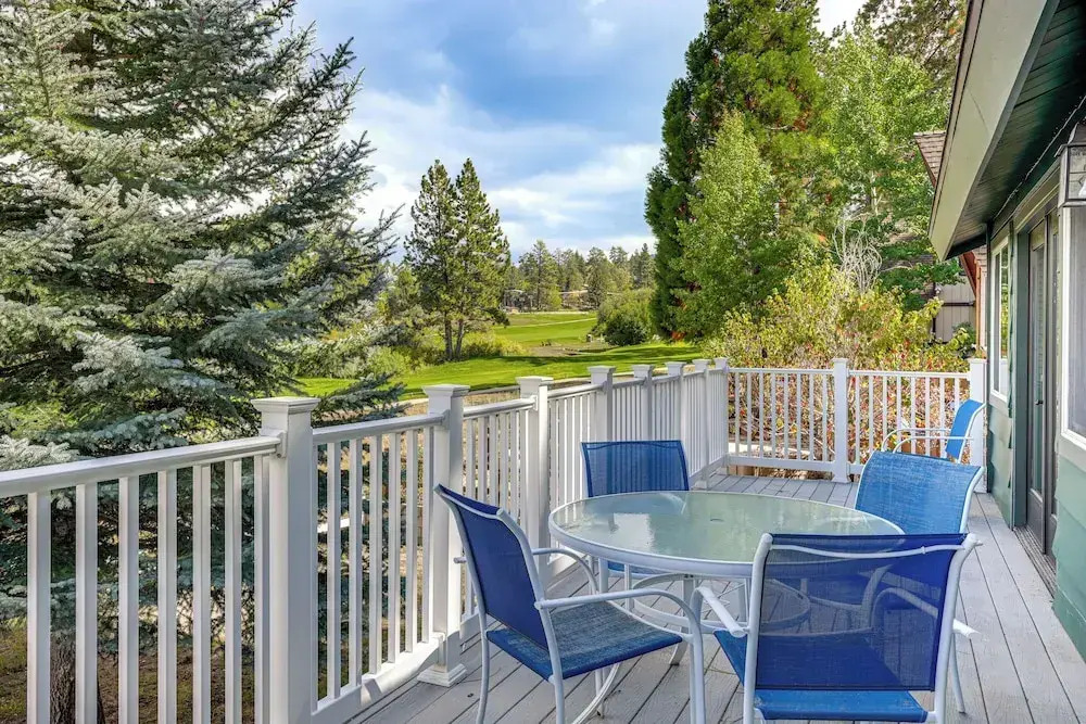 Walk to Slopes: Gem w/ Hot Tub in Big Bear Lake