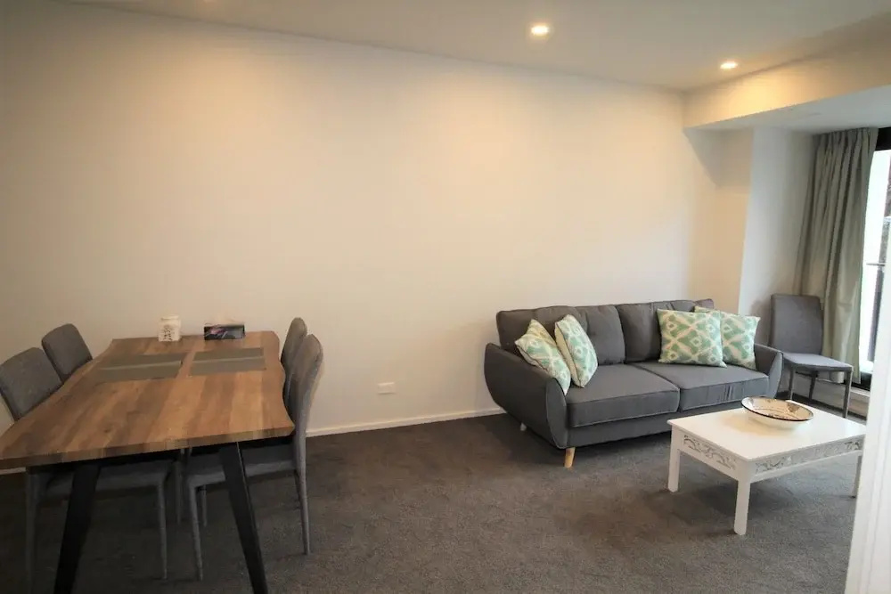 Vibrant Brand New 2 Bedroom Apt You Must Not Miss (Connect 201)