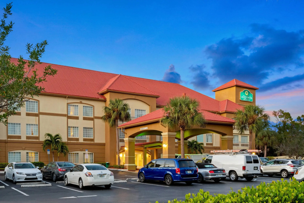 Stay Well Inn & Suites