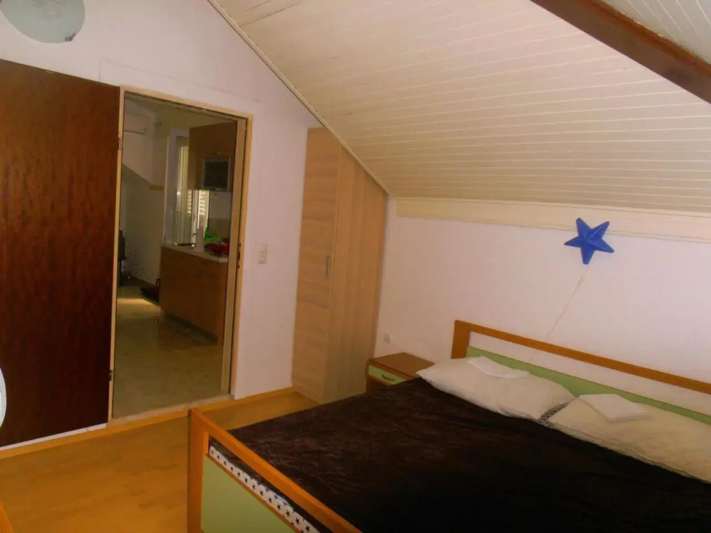 Apartments Febsis